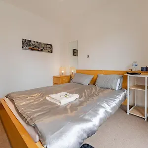Private In City Center Cardiff
