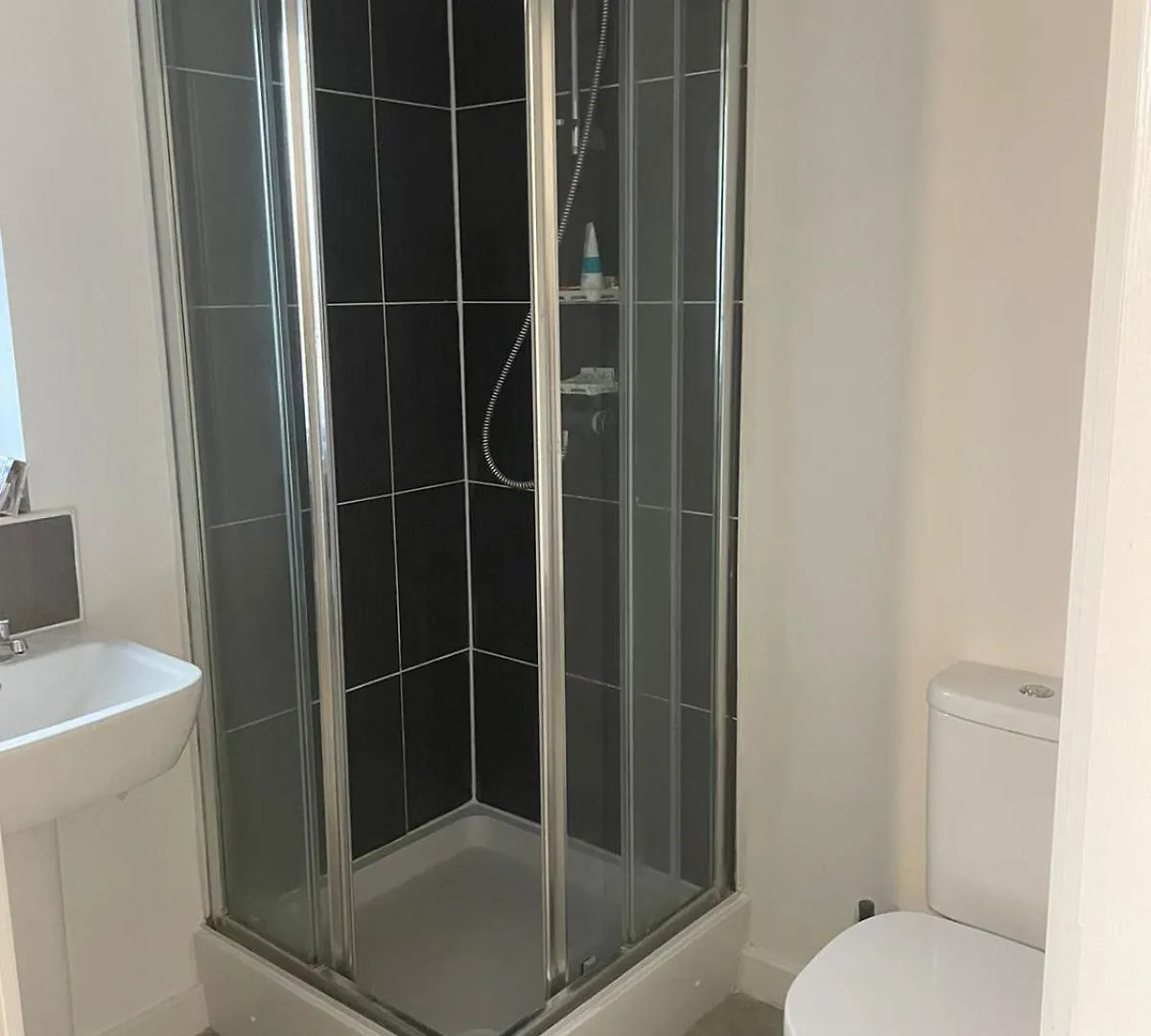 Village House St Mellons - Close To A48 And M4 Cardiff